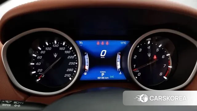 Maserati Ghibli id 3362179 из Кореи 18