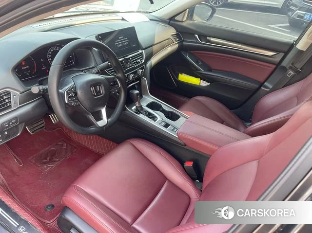 Honda Accord id 4341749 из Китая 8