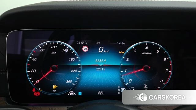 Mercedes-Benz E-Class W213 id 4871754 из Кореи 18