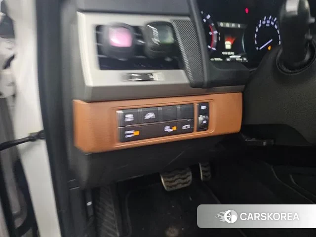 Ssangyong Rexton Sports id 3732892 из Кореи 13