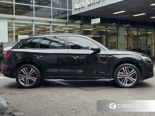 Audi Q5L id 4272545 из Китая 20