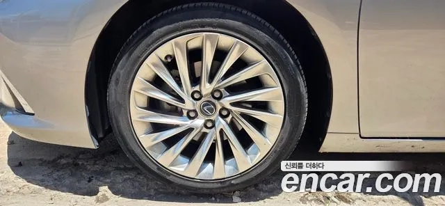 Lexus ES300h 7th generation id 2916700 из Кореи 13