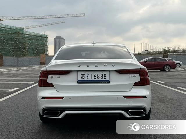 Volvo S60 id 4209735 из Китая 17