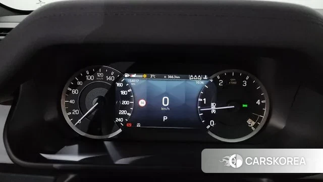 Land Rover Defender (L663) id 3555852 из Кореи 18