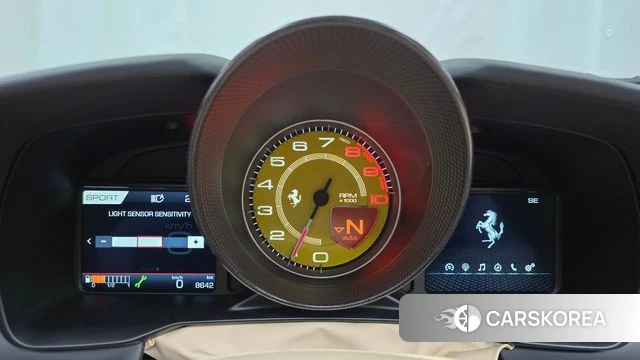 Ferrari F8 Spider id 4534542 из Кореи 29