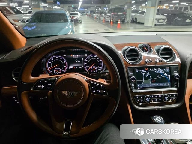 Bentley Bentayga id 4454923 из Кореи 14