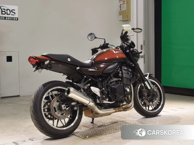 Kawasaki Z900RS id 3970978 из Японии 8