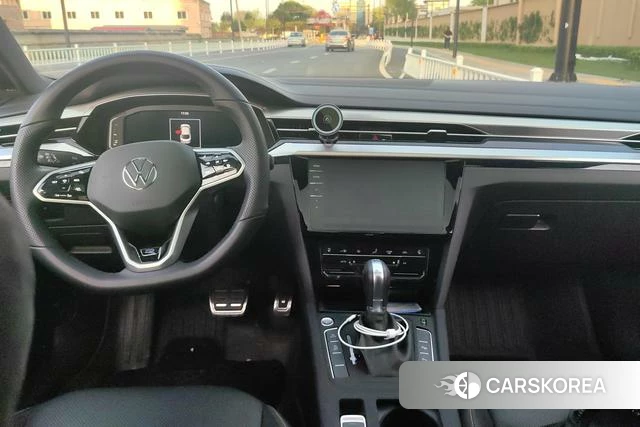Volkswagen CC id 4182483 из Китая 15