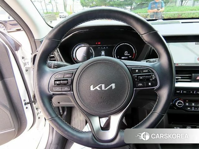 Kia Niro Plus id 4475093 из Кореи 18
