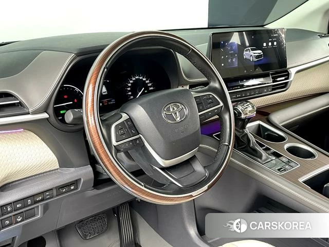 Toyota Saina id 4265984 из Китая 28