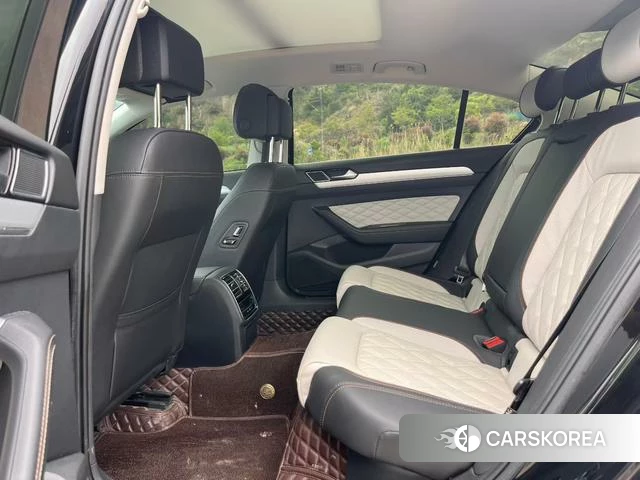 Volkswagen Magotan id 4313434 из Китая 8