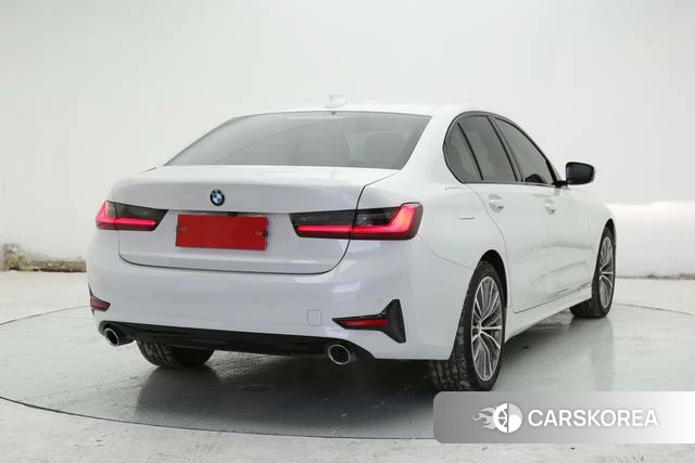 BMW 3 series id 3919568 из Китая 17