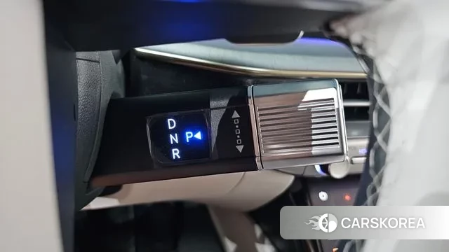 Hyundai Grandeur Hybrid (GN7) id 2988923 из Кореи 18