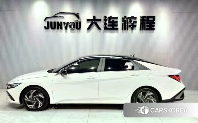 Hyundai Elantra id 4276220 из Китая 15