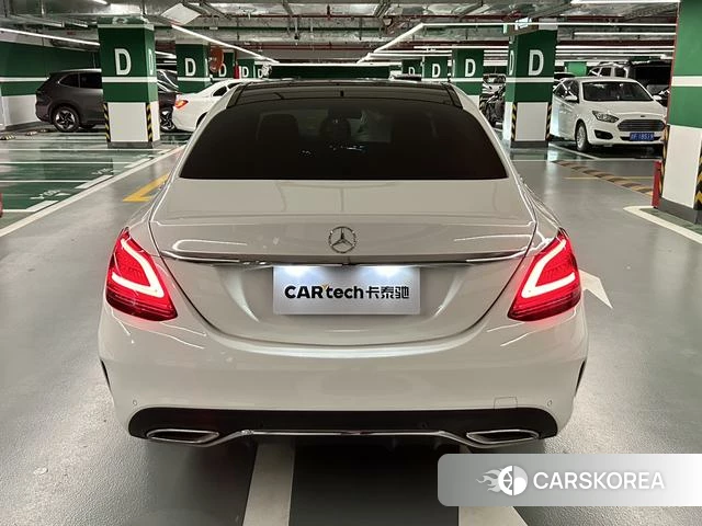Mercedes-Benz Class C id 4297812 из Китая 18