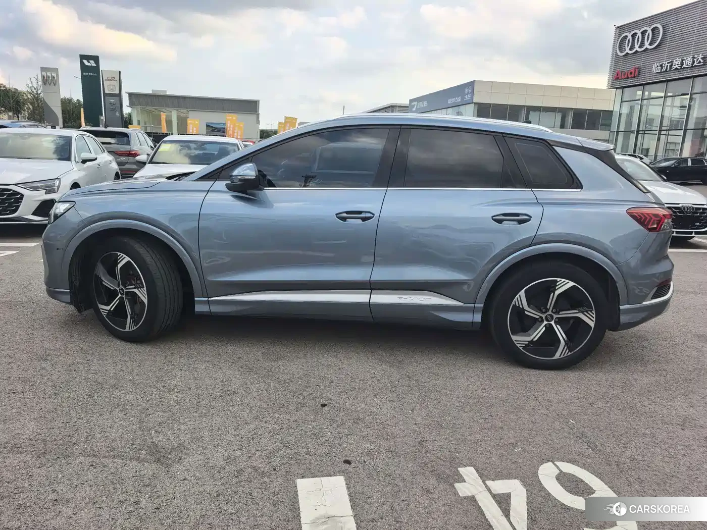 Audi Q4 e-tron id 4629006 из Китая 18