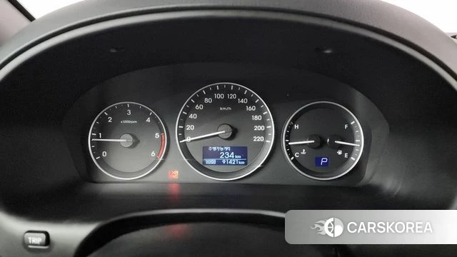 Hyundai The New Grand Starex id 4225453 из Кореи 31