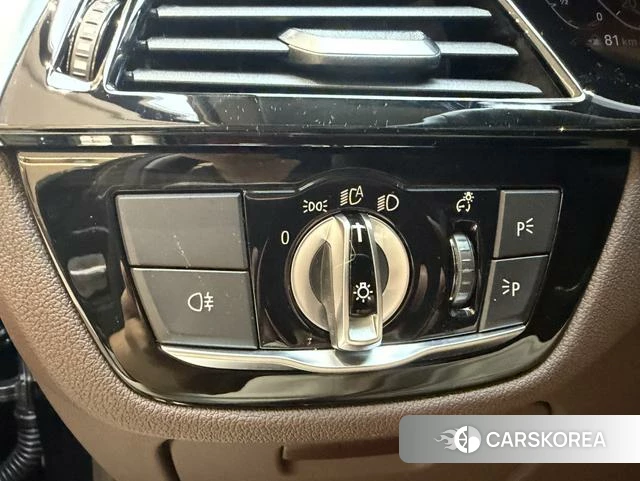 BMW 5 series id 4263999 из Китая 26