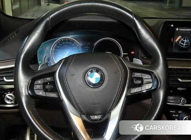 BMW 5 Series (G30) id 4502838 из Кореи 18