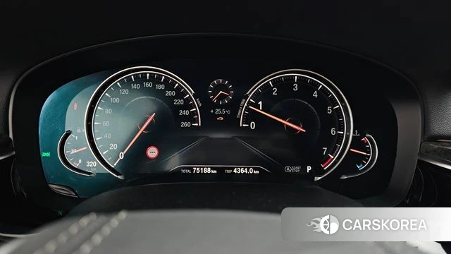 BMW 5 Series (G30) id 4325641 из Кореи 29