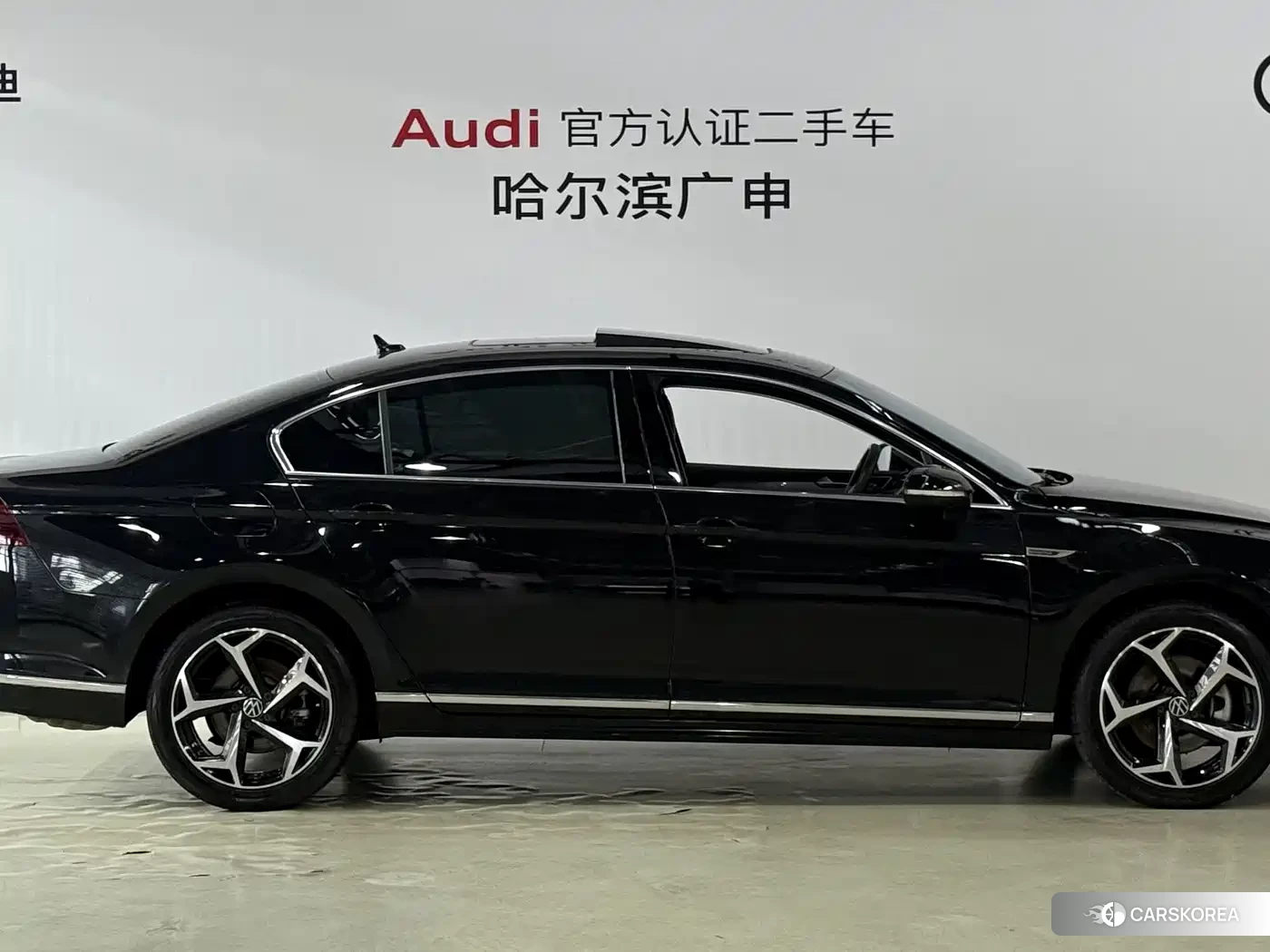 Volkswagen Magotan id 4680594 из Китая 8