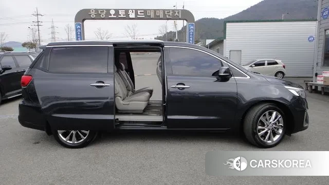 Kia The New Carnival id 3728244 из Кореи 17