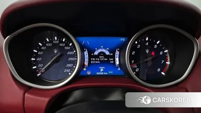 Maserati Ghibli id 3612266 из Кореи 18