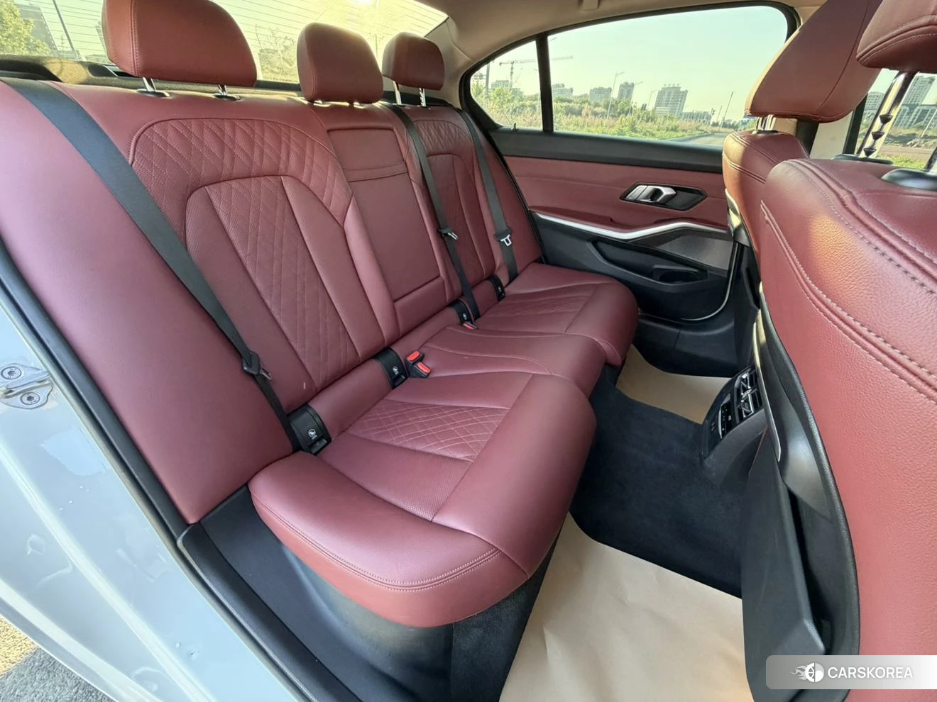 BMW 3 series id 4479577 из Китая 27