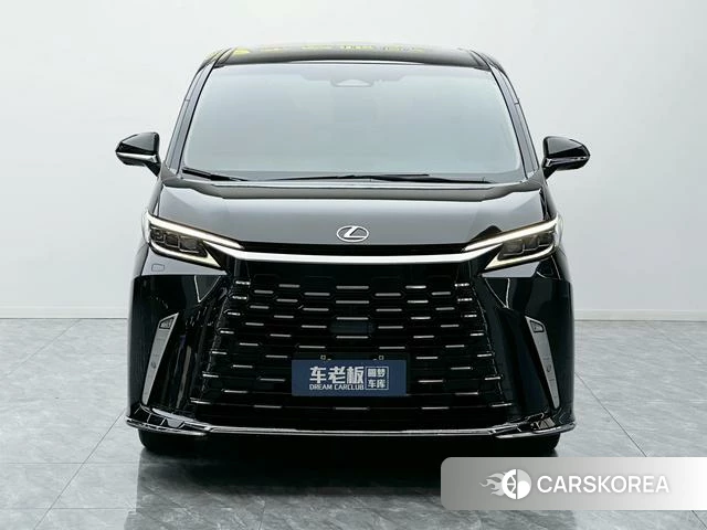 Lexus LM id 4239719 из Китая 20