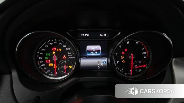 Mercedes-Benz GLA-Class X156 id 4203884 из Кореи 28