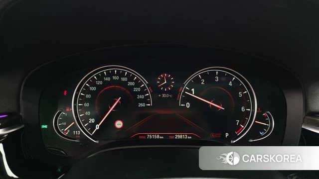 BMW 5 Series (G30) id 4684294 из Кореи 35