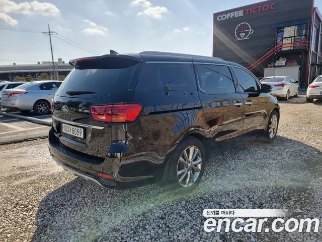 Kia The New Carnival id 2478398 из Кореи 18