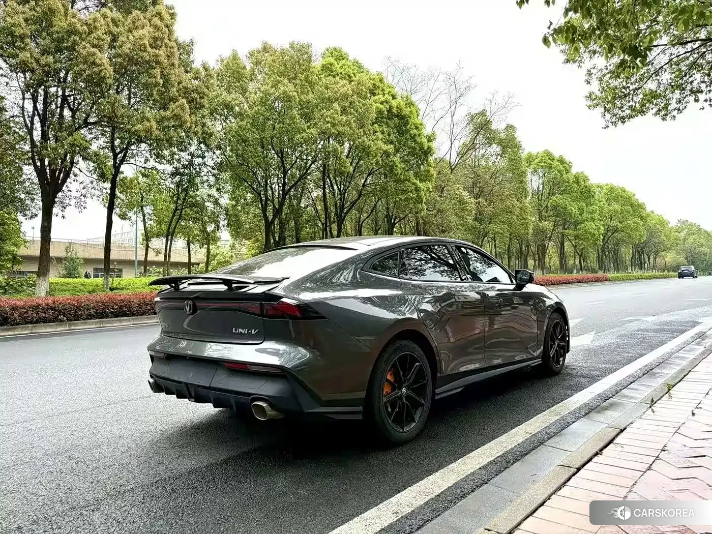 Chang'an Changan UNI-V id 4548375 из Китая 9