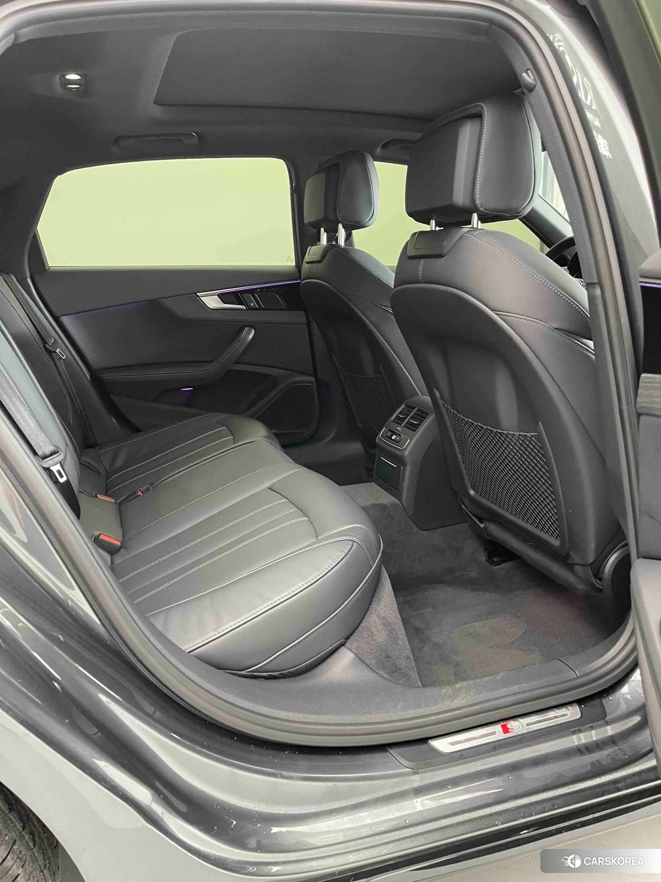 Audi A4L id 4498698 из Китая 25