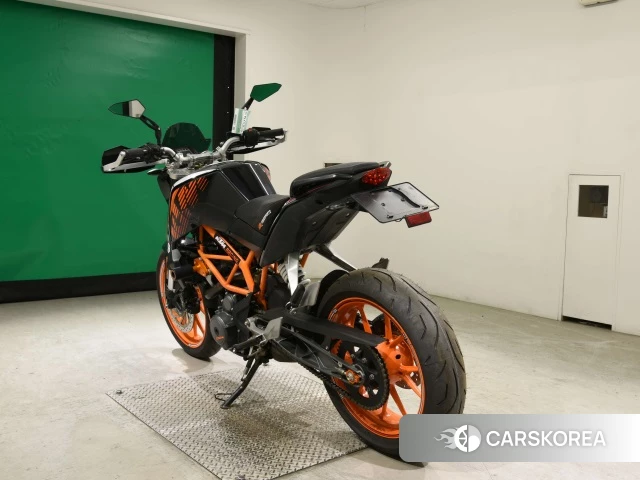 Проданный KTM 250 DUKE id 4275176 из Японии, фото 8
