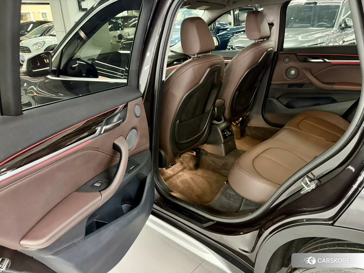 BMW X1 id 4440515 из Китая 16