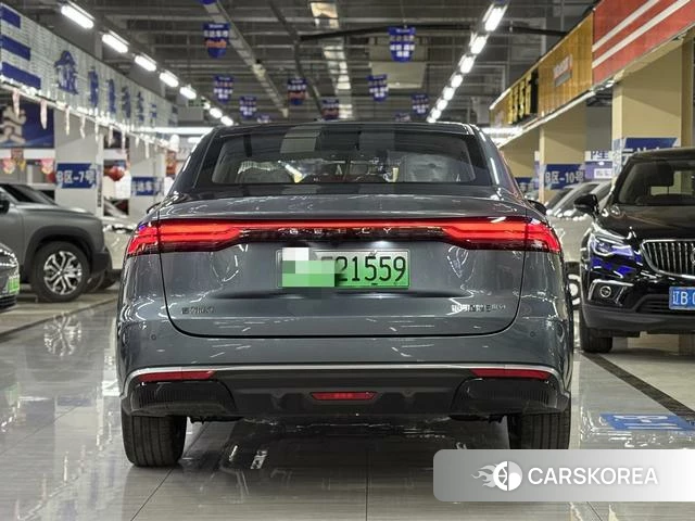Geely Galaxy Galaxy Sparkle 6 id 4182606 из Китая 8