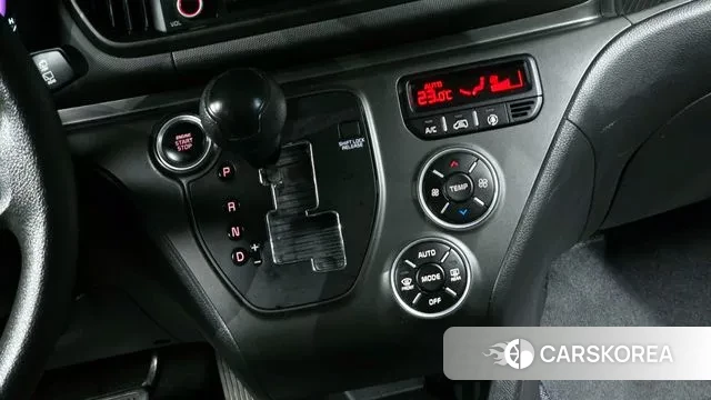 Kia The New Kia Ray id 3711875 из Кореи 18