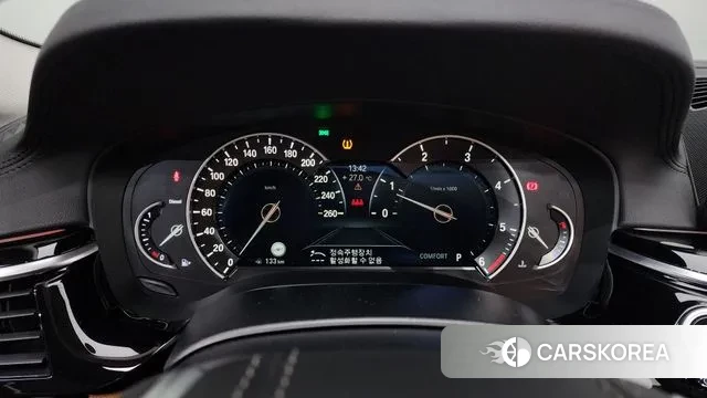 BMW 5 Series (G30) id 3050776 из Кореи 18