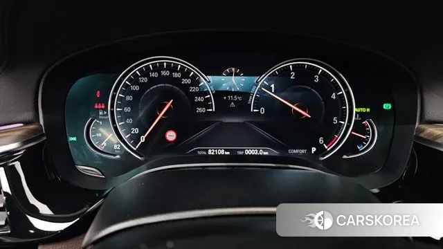 BMW 5 Series (G30) id 3403096 из Кореи 18