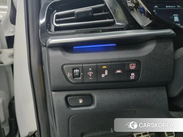 Kia The New Niro id 3982173 из Кореи 13