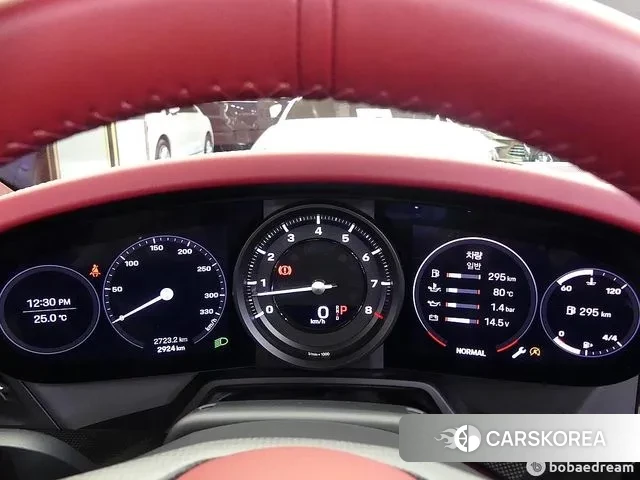 Porsche 911(992) id 3057811 из Кореи 18