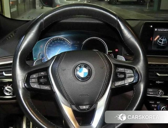 BMW 5 Series (G30) id 4357107 из Кореи 18