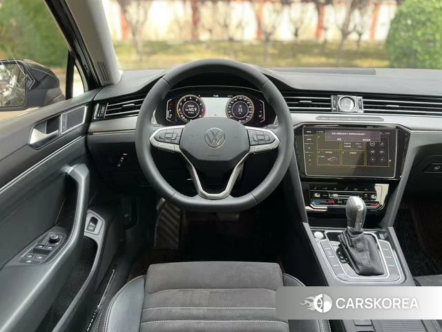 Volkswagen Magotan id 4393818 из Китая 8