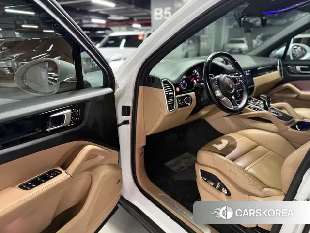 Porsche Cayenne (PO536) id 2966374 из Кореи 18