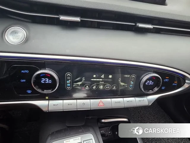 Genesis Electrified GV70 id 3007568 из Кореи 16