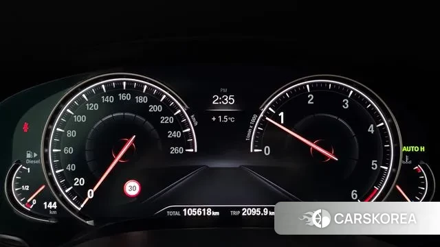 BMW 5 Series (G30) id 3667048 из Кореи 18