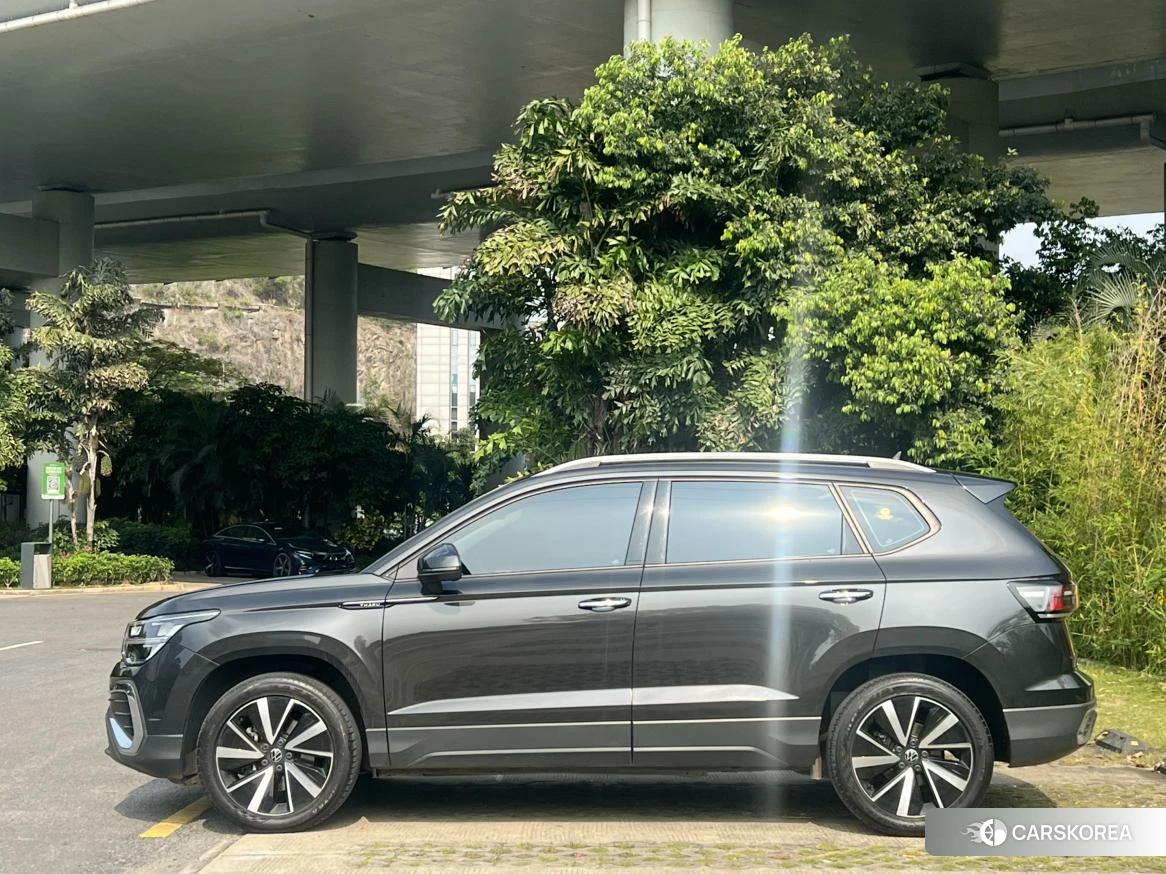 Volkswagen Tuyue id 4440475 из Китая 8