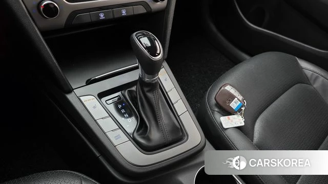 Hyundai Avante AD id 4508542 из Кореи 28