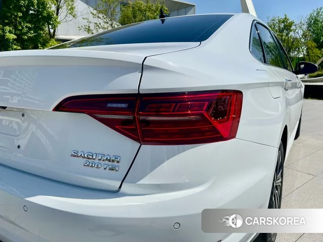Volkswagen Sagitar id 4307144 из Китая 22